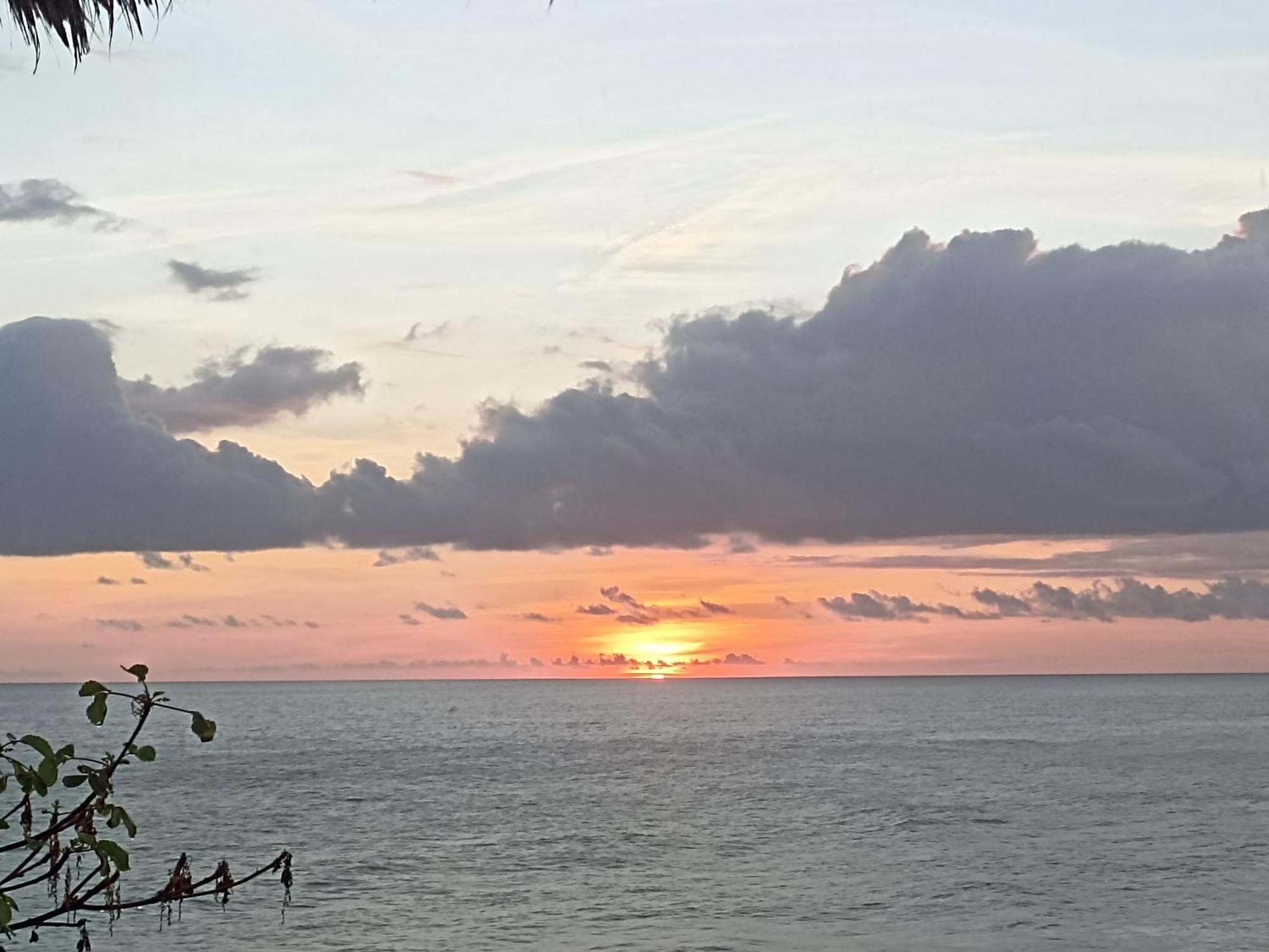 Punta Sur, Frente Al Mar Y El Atardecer 호텔 마순테 외부 사진
